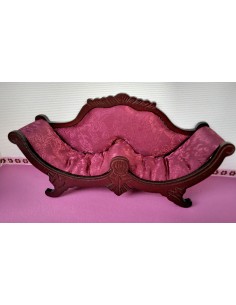 Sofa caoba con tapiceria burdeos