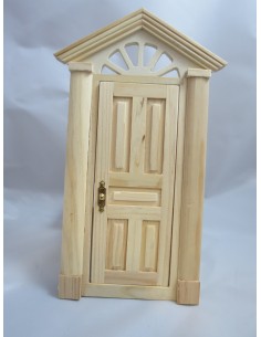 Puerta exterior de calle
