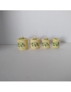 Botes decorados para cocina