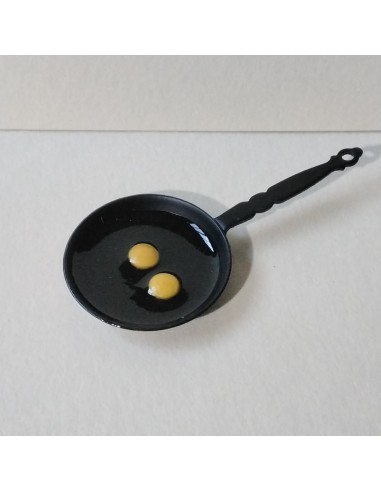 Sarten negra con huevos