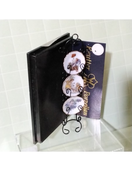 Platos con soporte para colgar de la marca Reutter