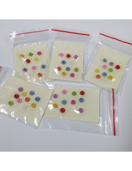Botones de colores surtidos de 4mm 10 unidades.