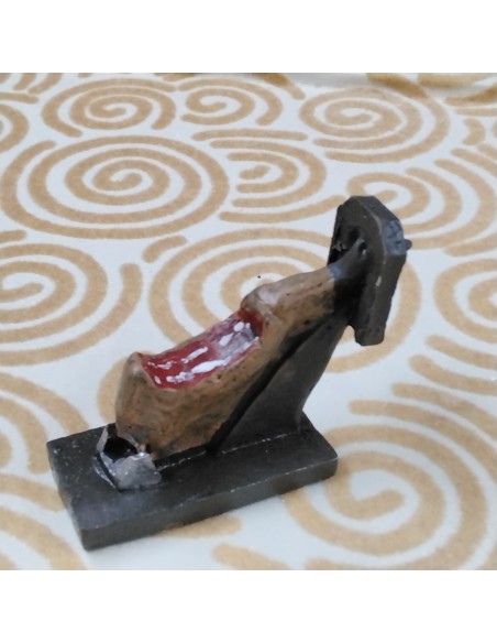 Jamón con soporte de resina
