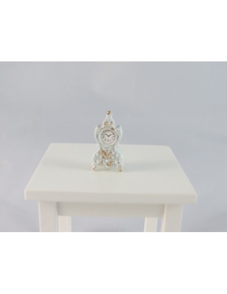 Reloj de sobremesa blanco Reloj de sobremesa blanco