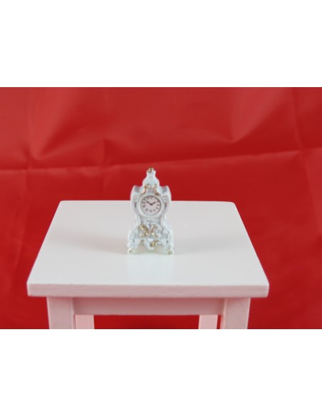 Reloj de sobremesa blanco Reloj de sobremesa blanco