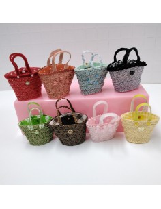 Cesta de paja trenzada,...