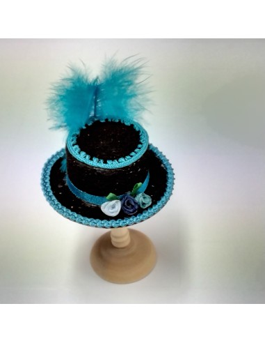 Sombrero negro y turquesa, soporte incluido