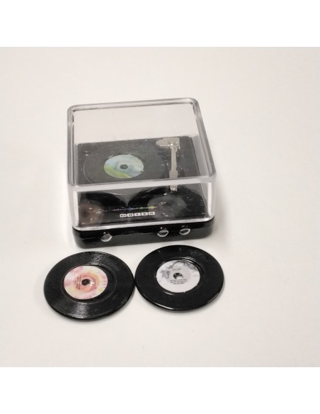 tocadiscos más 3 discos