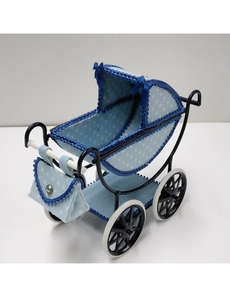 Carrito de metal azul marino y celeste