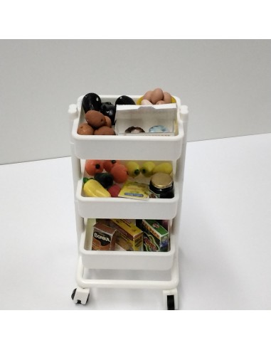 Carrito camarera de cocina lleno de comida