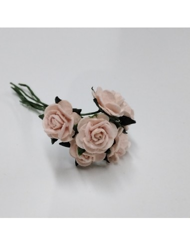 Rosas en miniatura de papel