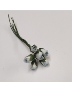 Capullos de rosas de papel 2