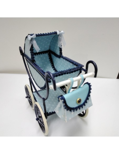 Carrito de metal azul marino y celeste