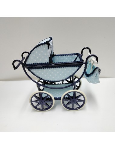 Carrito de metal azul marino y celeste