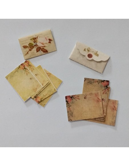 Papel de cartas 5 y 1 sobre