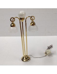 Lampara de pie 3 luces....
