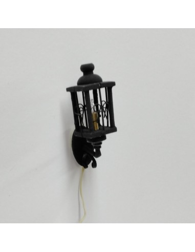 Aplique farol de pared en negro