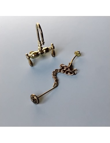 Grifo de metal dorado (Saldo)