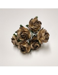 Rosas en miniatura de papel 2