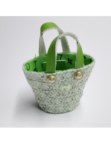 Cesta de paja trenzada, colores variados