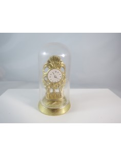 Reloj con campana transparente