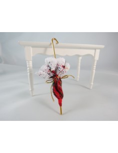 Sombrilla, cuadros en rojo