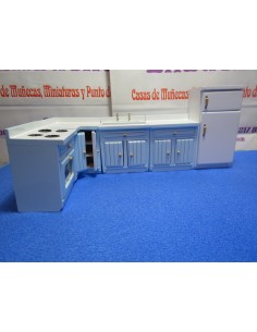 Cocina completa en celeste