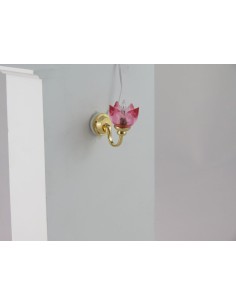Aplique en miniatura dorado...