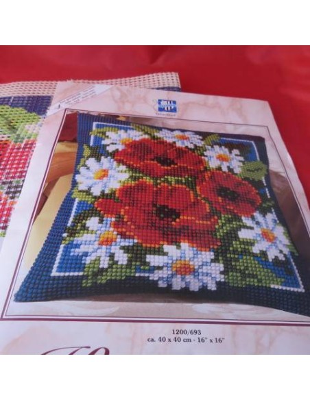 Cojin de punto de cruz, flores