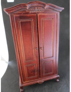 Armario (pequeño desperfecto en puerta) 2