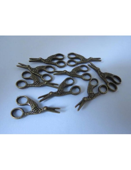 Tijeras color oro viejo, precio por unidad Tijeras color oro viejo, precio por unidad
