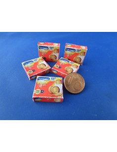 Caja vacia de galletas
