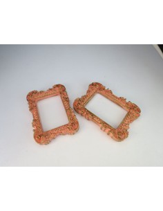 Marco de color y dorado 2