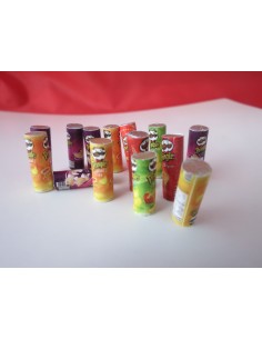 Caja de patatas pringles en miniatura