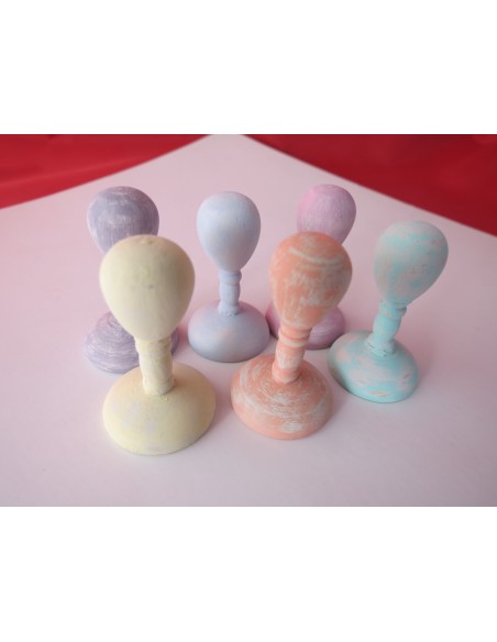 Soporte sombrero con color