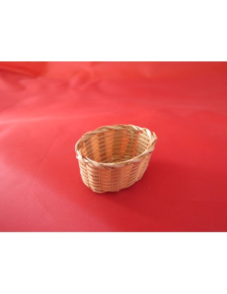 Cesta de mimbre redonda u ovalada
