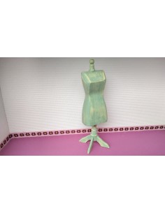 Maniqui en tonos verde